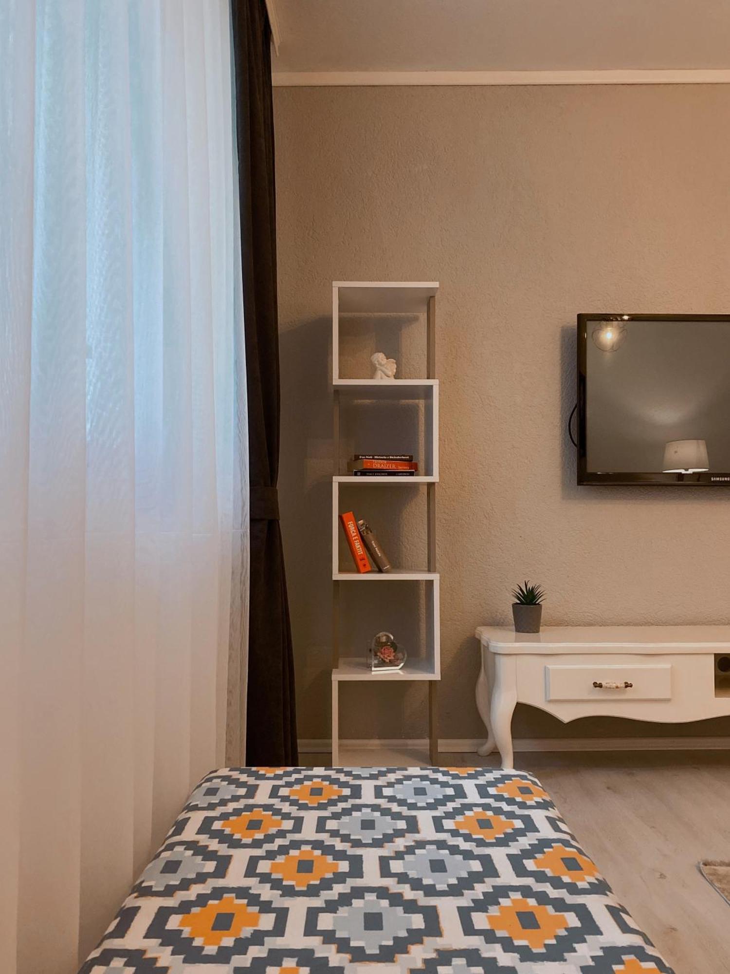 Hotspot Apartments - City Center พริสตีนา ภายนอก รูปภาพ