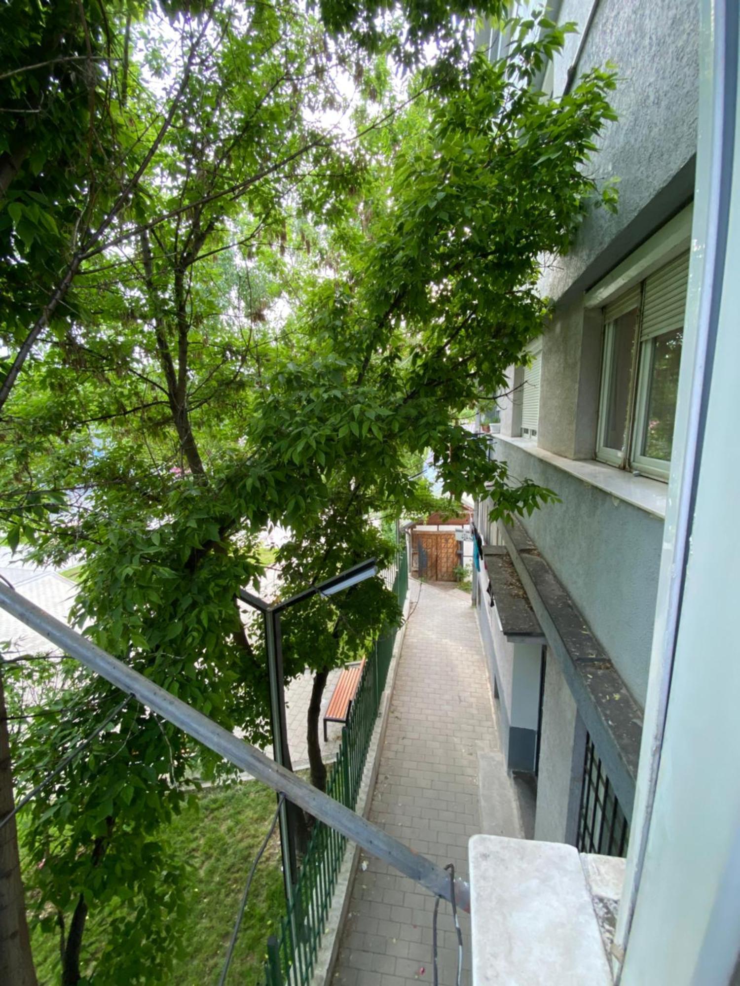 Hotspot Apartments - City Center พริสตีนา ภายนอก รูปภาพ